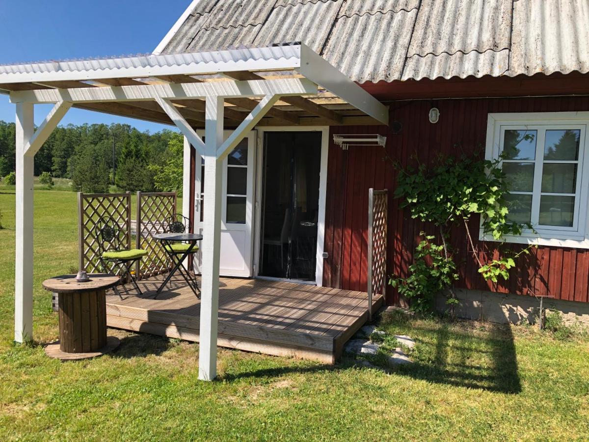 Sarapuu Puhkemaja Villa Hullo Exteriör bild