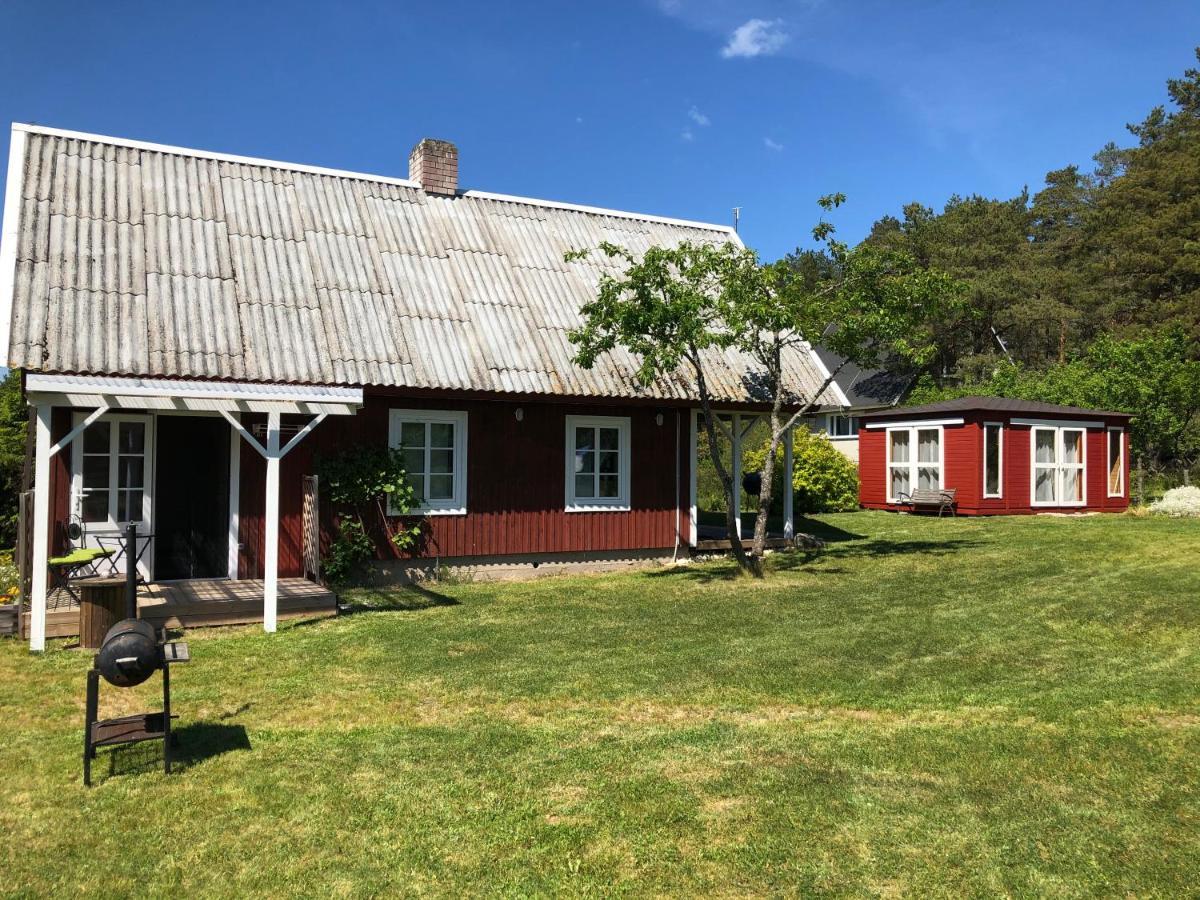 Sarapuu Puhkemaja Villa Hullo Exteriör bild