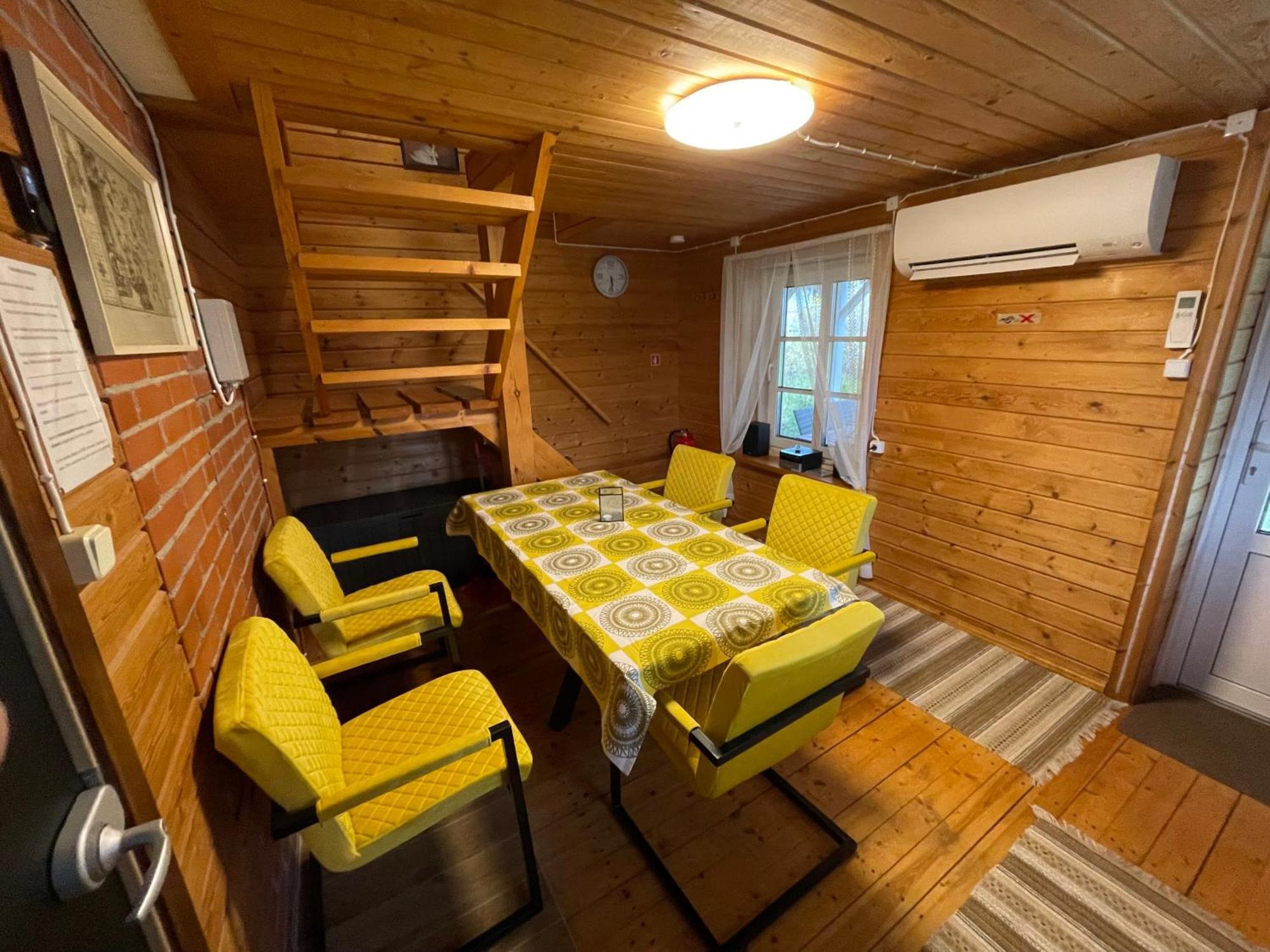 Sarapuu Puhkemaja Villa Hullo Exteriör bild